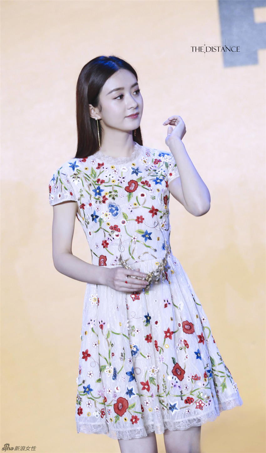 Se revelan nuevas fotos de la actriz china Zhao Liying