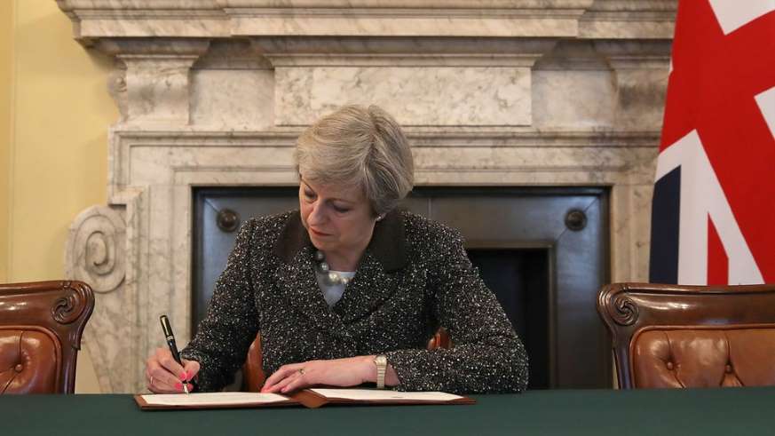 Reino Unido inicia formalmente retiro de la Unión Europea
