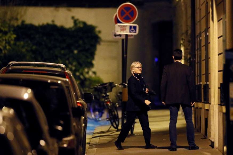 Acusan a esposa del candidato francés Fillon por desvío de fondos públicos