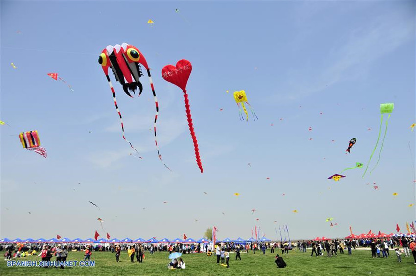 Shandong: 34 Festival Internacional del Cometa de Weifang