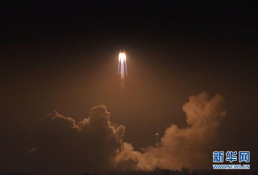 Primera nave de carga impulsa sueño espacial de China 4