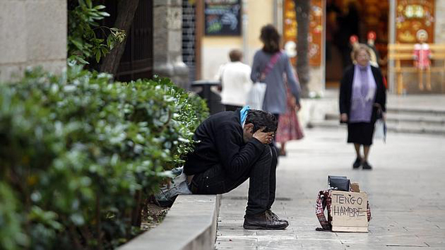 Más del 22 de la población española está en riesgo de pobreza 