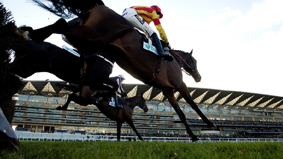 El Ascot hace honor al significado monárquico que tienen las carreras de caballos en Gran Bretaña. 