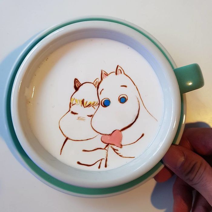 Un barista de Corea del Sur crea arte en café