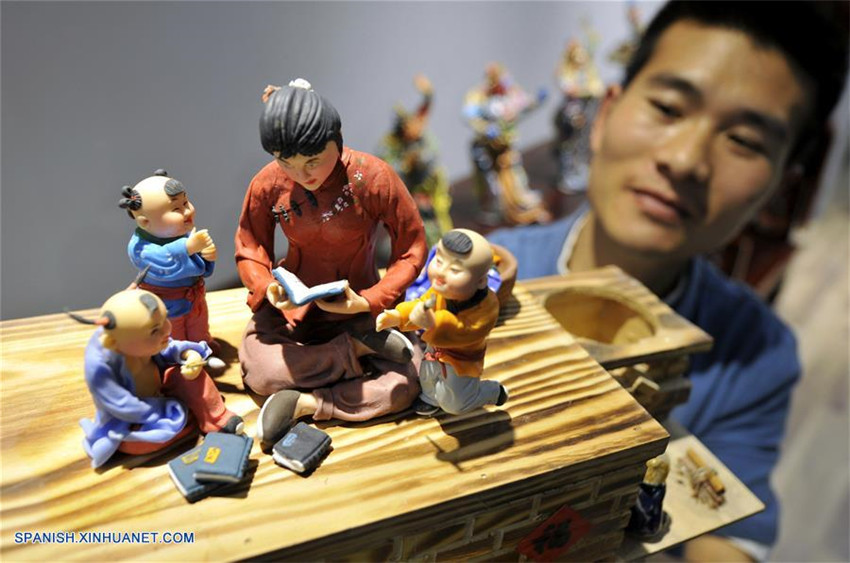Shandong: Figuras de masa en Tancheng