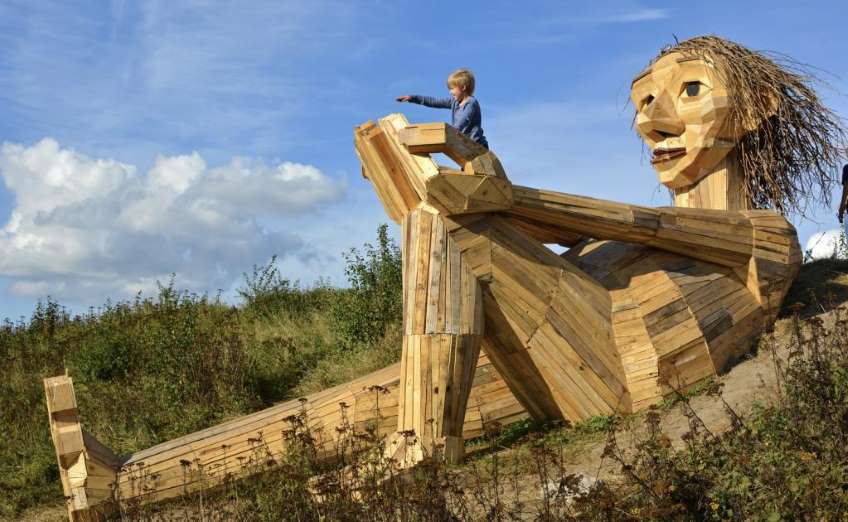 Arte creativo: Los gigantes ocultos en Dinamarca3