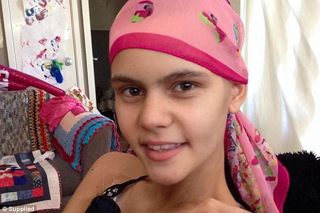 Venessa Harris, la chica que padece de cancer no deja de lucharse por su sueño de ser modelo6