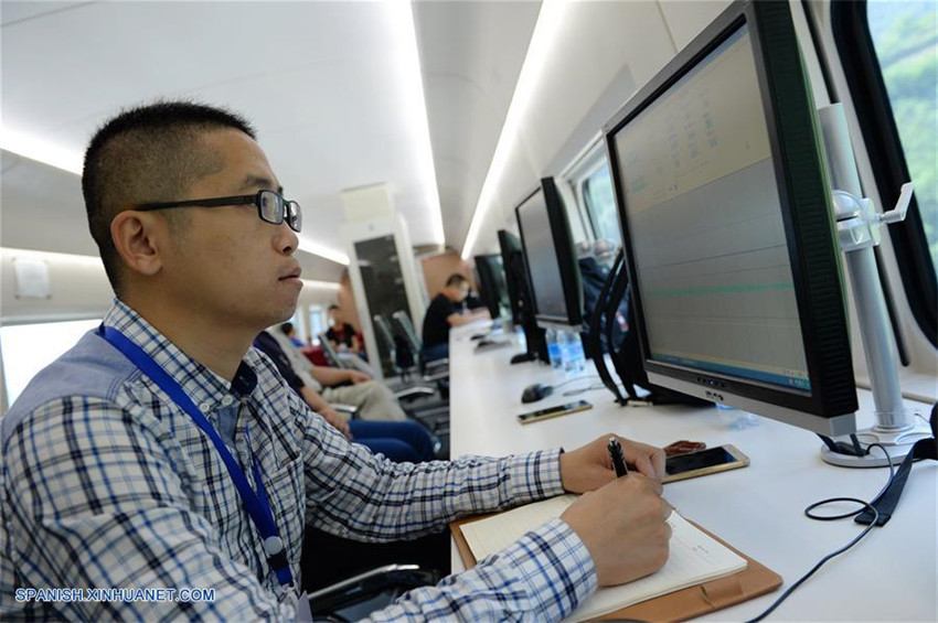 Tren bala entre Baoji y Lanzhou comienza pruebas de recorrido