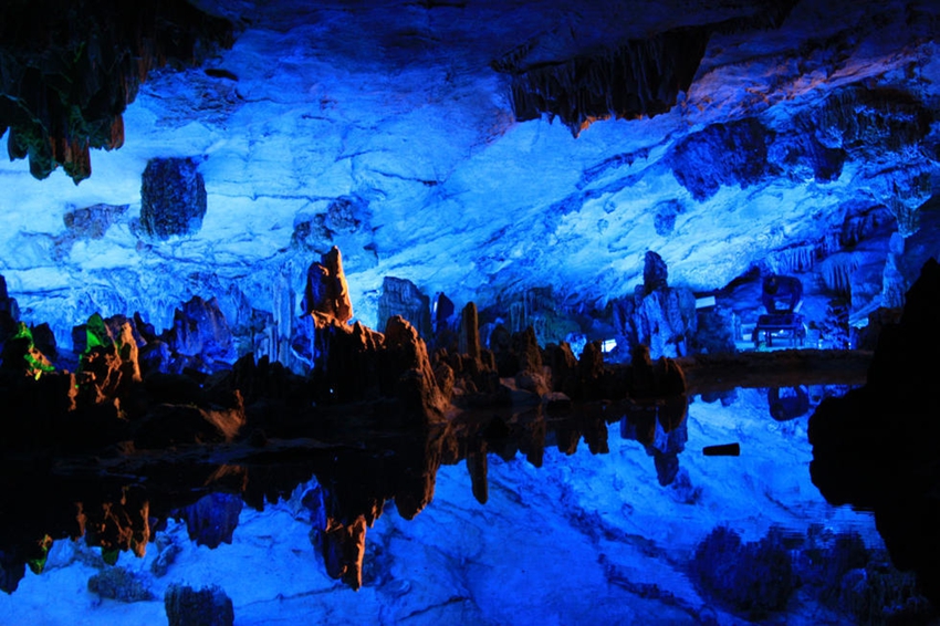 Siete cuevas increíbles del mundo3