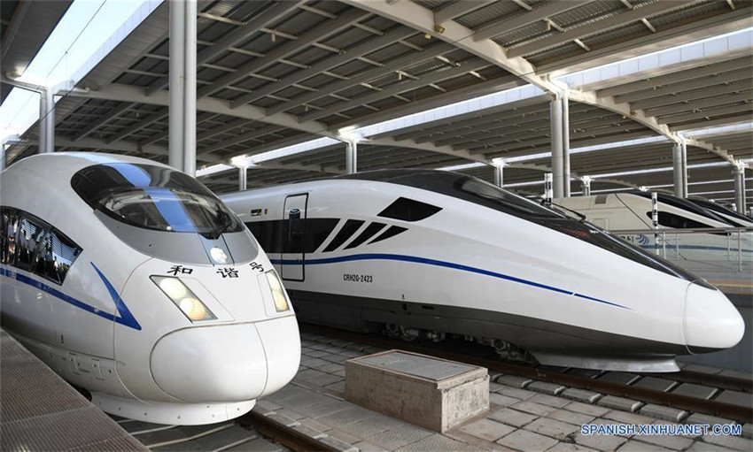 China inaugura nuevo ferrocarril sobre antigua ruta de la seda