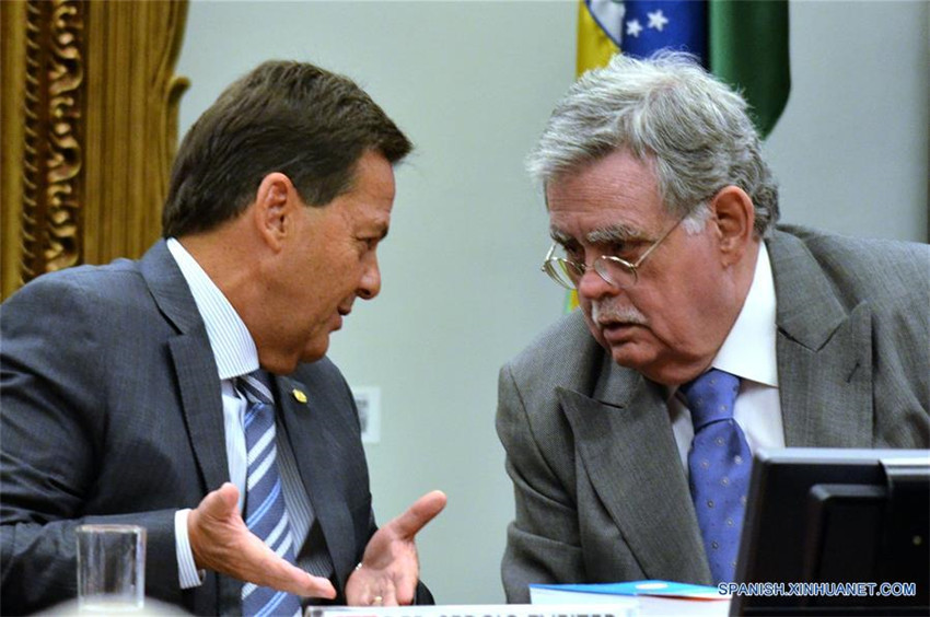Recomienda relator dar continuidad a proceso criminal contra presidente de Brasil