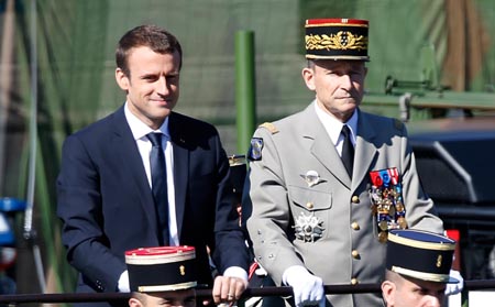  Francia nombra a nuevo jefe de fuerzas armadas