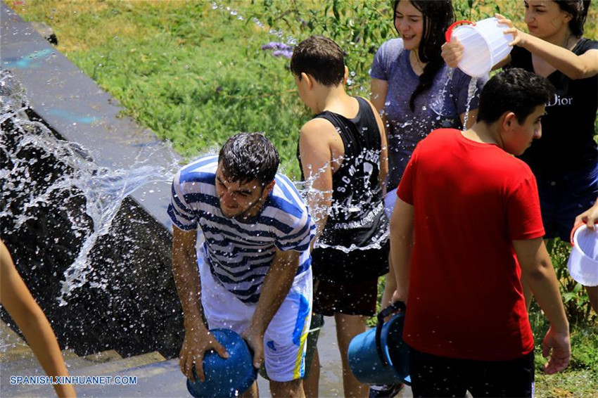 Armenia: Festival Acuático Vardavar en Yerevan