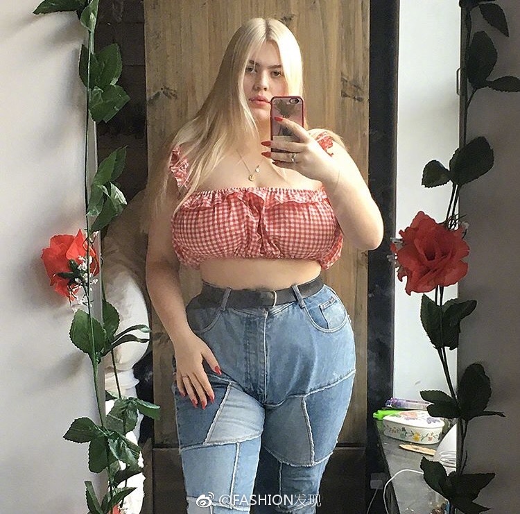 Lulu Bonfils, una modelo de talla grande