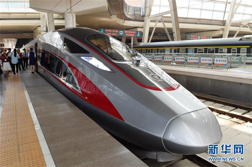 China inicia pruebas para restablecer velocidad de 350 km/h en tren bala Beijing-Shanghai