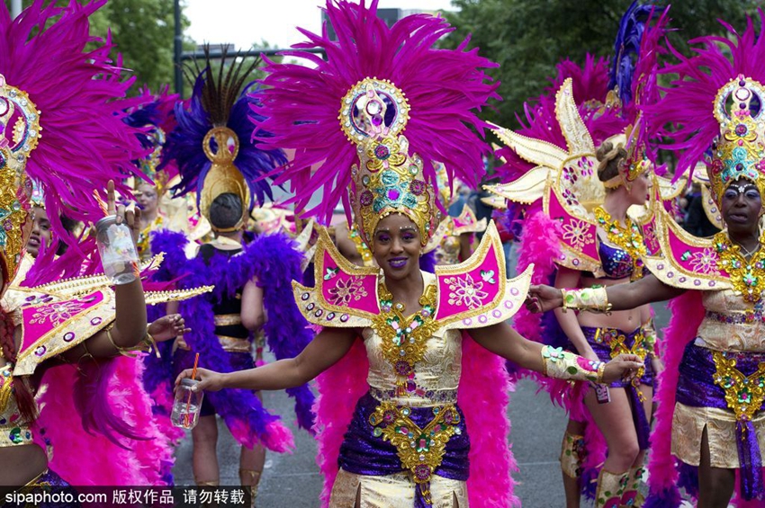 Fiesta de colores: carnaval de verano en Holanda1