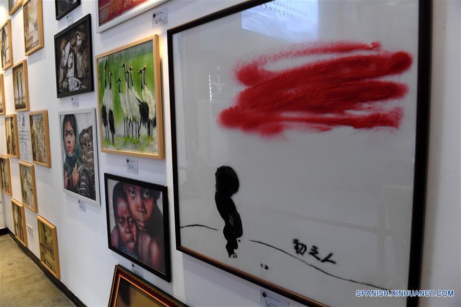 Obra de arena es exhibida en un museo de la cultura de arena en la ciudad de Nanchang