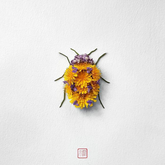Artista crea obras de insectos con flores 