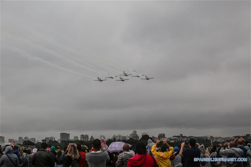 Escuadrón acrobático de la Fuerza Aérea Brasileña