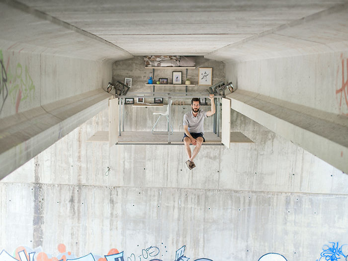 El diseñador sorprende al mundo construyendo un estudio secreto debajo de un puente en Valencia