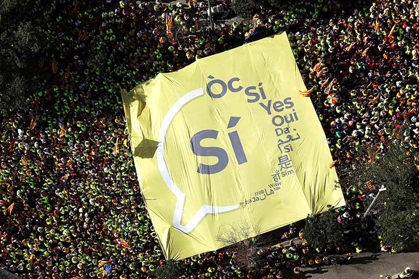 Miles marchan a favor de la independencia de Cataluña2