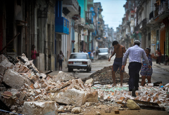 China enviará ayuda humanitaria a Cuba tras paso del huracán Irma.2