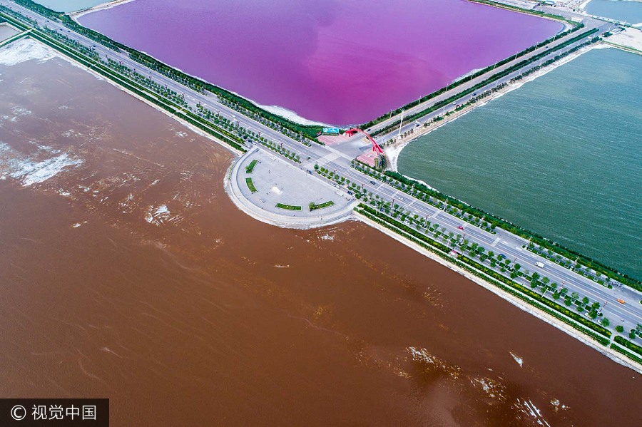 Colores otoñales en el lago de sal de la provincia china de Shanxi 5