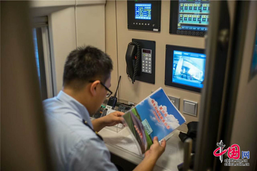 China vuelve a elevar a 350 km/h velocidad de trenes bala