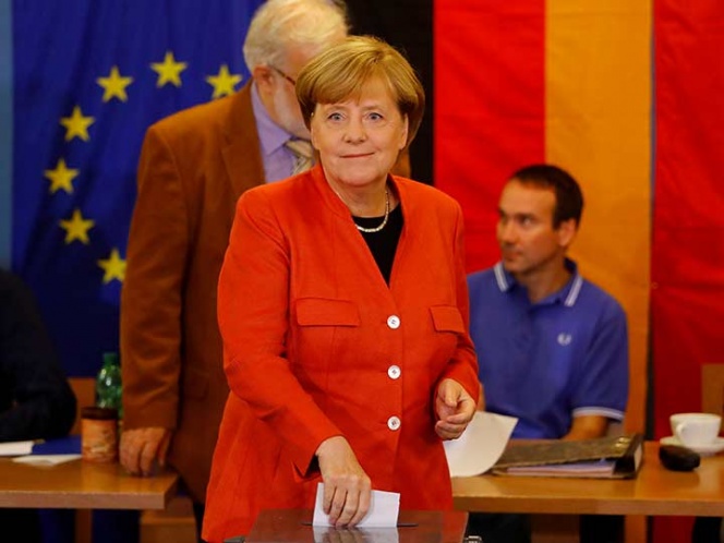 Alemania vota por el continuismo pero recibe a la extrema derecha en el Bundestag