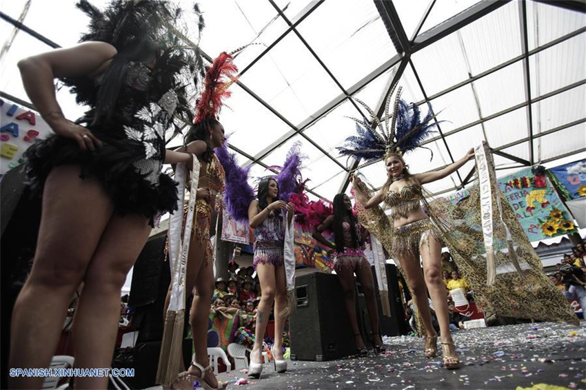 Concurso de belleza 'Reinado de la Virgen de las Mercedes' en cárcel de mujeres en Bogotá