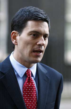 Photo taken on Jan. 16, 2008 shows British Foreign Secretary David Miliband. British Foreign Secretary David Miliband and Vice Mayor of southwest China's Chongqing Municipality Tong Xiaoping signed a framework memorandum of understanding on the cooperation in promoting rural-urban integration.(Xinhua/Reuters File Photo)