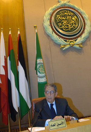 Arab League Secretary General Amr Moussa attends the meeting at the headquarters of the Arab League in Cairo, Egypt, on March 5, 2008.