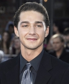 Actor Shia LaBeouf poses on the press line at the Los Angeles premiere of 'Transformers' in this June 27, 2007 file photo in Los Angeles. (Photo: chinadaily.com.cn)