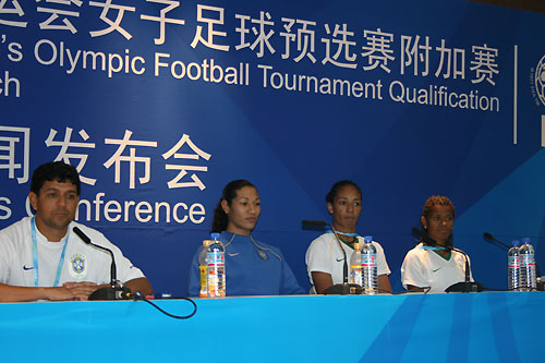 Photo: Brazil gets ready for Women's Olympic Football Tournament