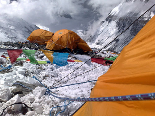 Garbage On Everest