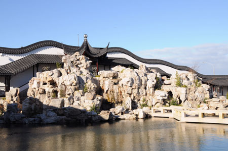 Photo taken on June 10, 2008 shows a corner of Dunedin Chinese garden, in Dunedin, a south city of New Zealand. The ribbon-cutting ceremony of Dunedin Chinese garden was held on Tuesday in Dunedin. 