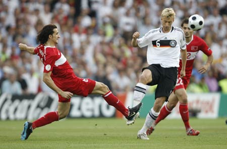 Three-time winner Germany elbowed its way into the Euro 2008 final after a thrilling 3-2 victory over Turkey at a semifinal here on Wednesday.