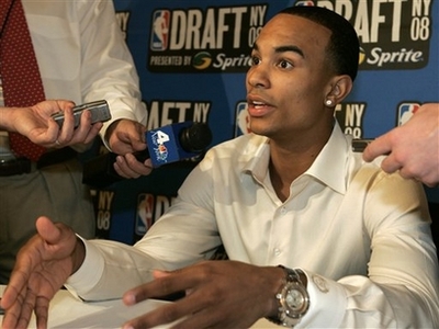 NBA Draft prospect Jerryd Bayless responds to questions during a news interview Wednesday, June 25, 2008 in New York. [Agencies]