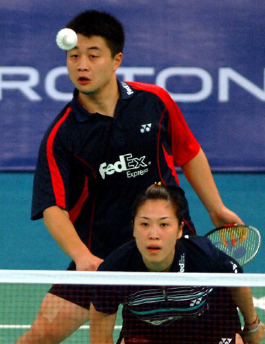 Gao Ling (front) and Zheng Bo are China's major hopes to win mixed doubles gold at the Beijing Games. Gao is also seeking her third straight Olympic gold in the event.