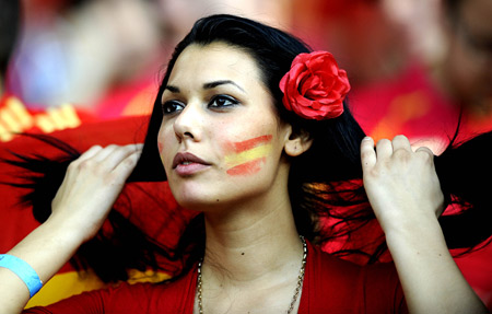 A Spanish fan cheers before the Euro 2008 championships final between Germany and Spain in Vienna, Austria, on June 29, 2008.