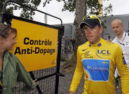 Team Columbia rider Kim Kirchen of Luxembourg leaves the anti-doping control after the end of the seventh stage of the 95th Tour de France cycling race between Brioude and Aurillac July 11, 2008.