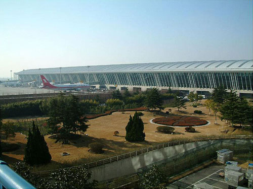 File photo: Shanghai Pudong International Airport 