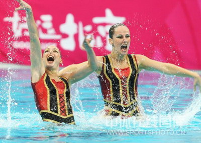 Spaniards Andrea Fuentes/Gemma Mengual scored 97.663 points to win the duet event of the 'Good Luck Beijing' 2008 Olympic Games Synchronized Swimming Qualification Tournament at the National Aquatics Center April 18. 