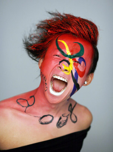 Since July 18 2008 a facepainting contest on Olympic cheerleaders has 