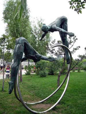 A photo taken on July 18, 2008 shows a sculpture named 'Diving' in the Qinhuangdao Olympic Park in north China's Hebei Province. This theme park featuring Olympic Games has a music fountain and Olympic sculptures.