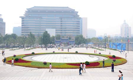 Photo taken on July 23, 2008 shows a view of the new Xidan Cultural Square in Beijing, capital of China. The reconstructed Xidan Cultural Square was opened to the public on Wednesday. 