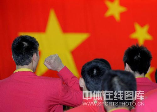 China today introduced a team of 1,099 athletes and officials for the Beijing Olympic Games. (Photo: www.sportsphoto.cn)