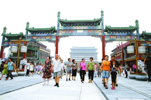 After a massive refurbishment lasting over one year, the Qianmen Street in the heart of the Chinese capital will be opened to visitors on Aug. 7.