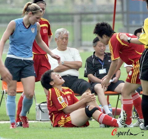 Star striker Ma Xiaoxu, playing as a starter, was injured in an Olympic warm-up with US in Qinhuangdao on Wednesday. 