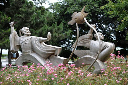 Photo taken on July 30, 2008 shows a sculpture at the Olympic co-host city Qingdao, east of China. The sailing events for the Games of the XXIX Olympiad will be held within Qingdao International Sailing Center, the five water areas outside Fushan Bay. A unique blend of sea and mountains makes Qingdao a well-known summer resort. With an average temperature ranging from 20-28 degrees celsius, the period from July through September is the most agreeable season for the tour.